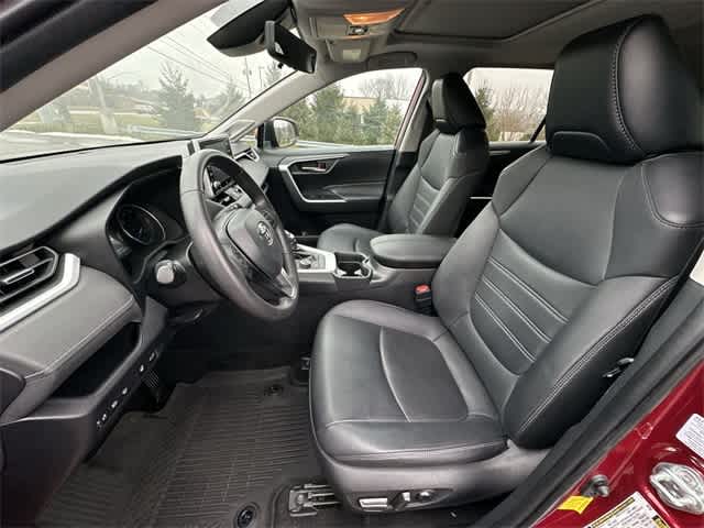 2021 Toyota RAV4 Hybrid XLE Premium