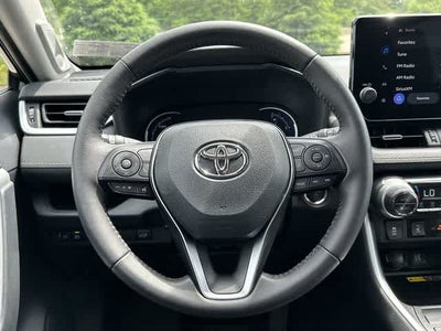 2023 Toyota RAV4 Hybrid XLE Premium