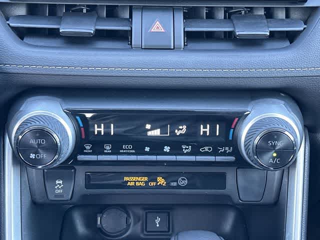 2022 Toyota RAV4 Hybrid LE