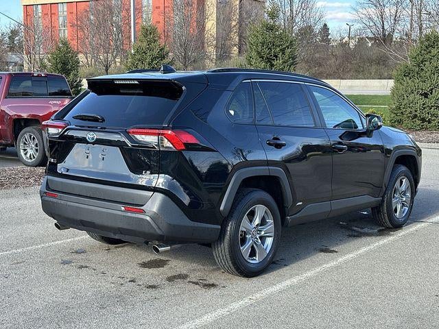 2022 Toyota RAV4 Hybrid LE