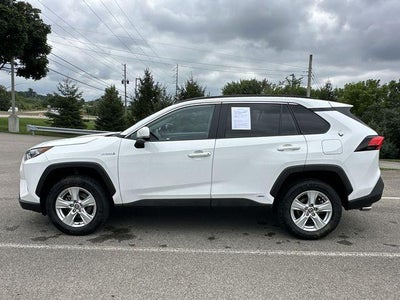 2021 Toyota RAV4 Hybrid XLE