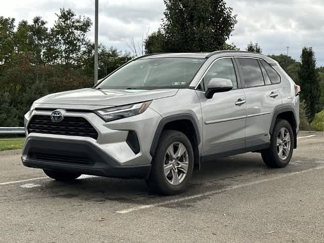2022 Toyota RAV4 Hybrid XLE