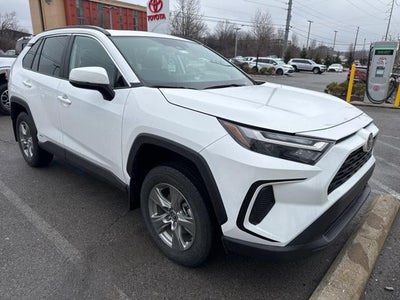 2025 Toyota RAV4 Hybrid XLE
