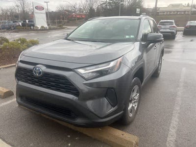 2022 Toyota RAV4 Hybrid XLE