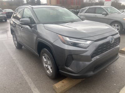 2022 Toyota RAV4 Hybrid XLE