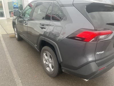 2022 Toyota RAV4 Hybrid XLE