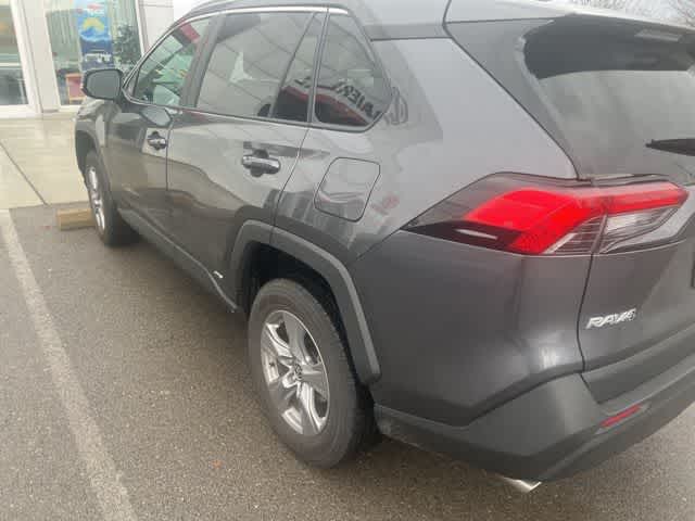 2022 Toyota RAV4 Hybrid XLE