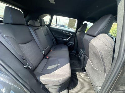 2025 Toyota RAV4 Hybrid SE