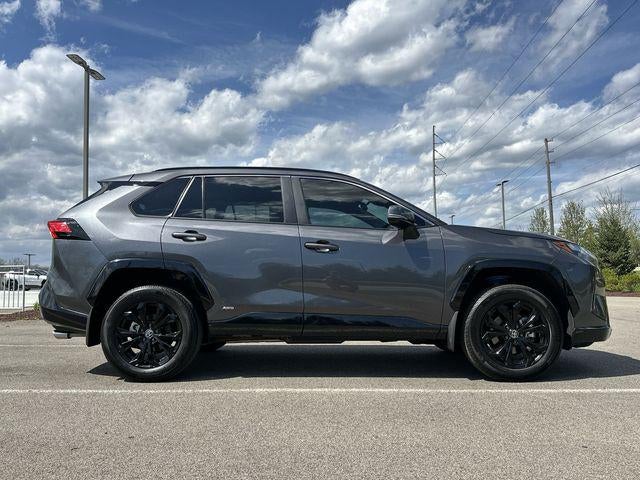 2025 Toyota RAV4 Hybrid SE