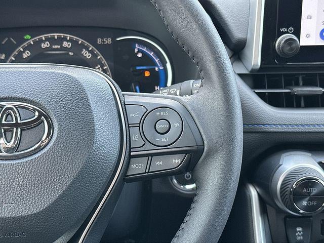 2025 Toyota RAV4 Hybrid SE