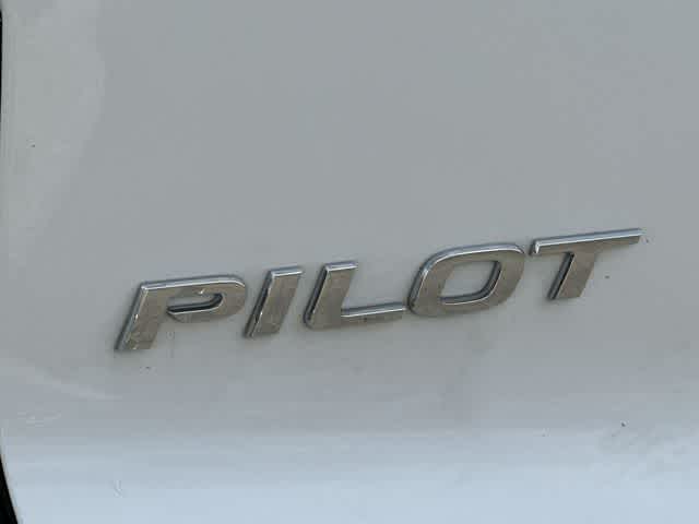 2022 Honda Pilot Touring 7-Passenger
