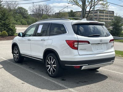 2022 Honda Pilot Touring 7-Passenger