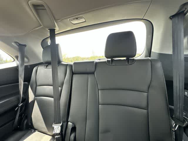 2022 Honda Pilot Touring 7-Passenger