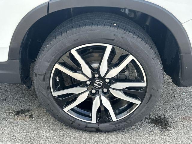 2022 Honda Pilot Touring 7-Passenger