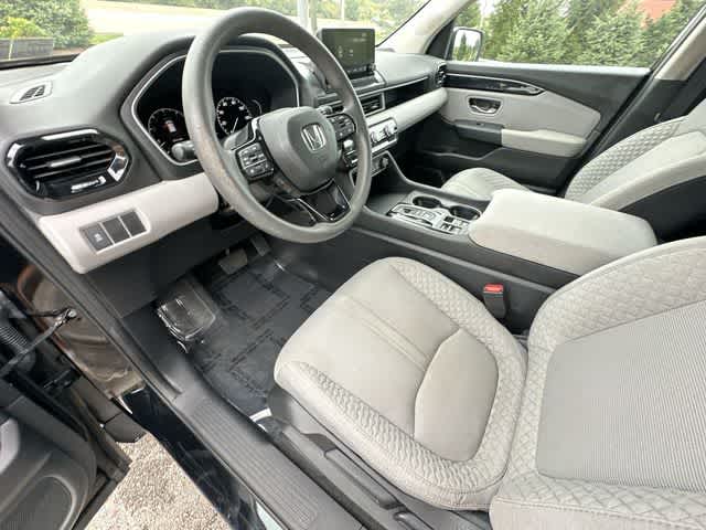 2023 Honda Pilot LX