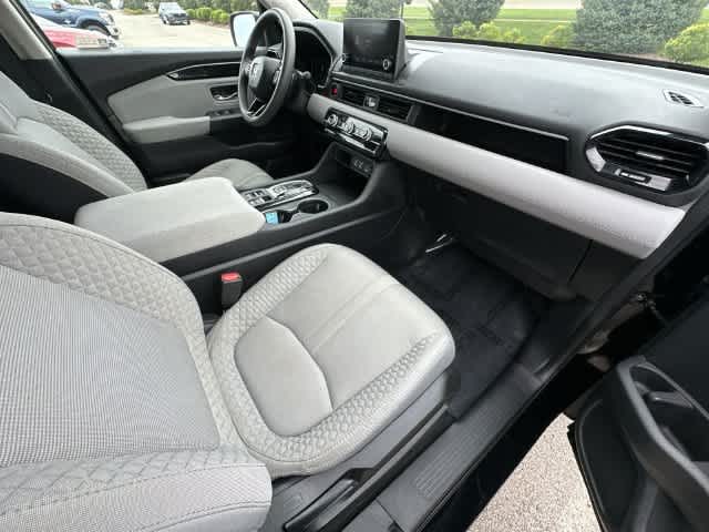 2023 Honda Pilot LX