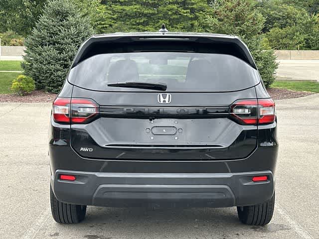 2023 Honda Pilot LX