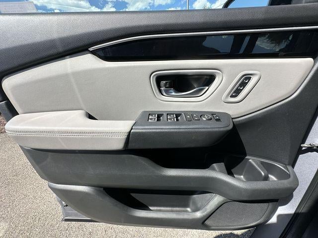 2023 Honda Pilot EX-L 8 Passenger