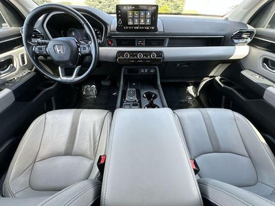 2023 Honda Pilot EX-L 8 Passenger