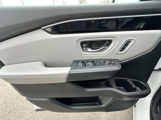 2024 Honda Pilot EX-L 8 Passenger