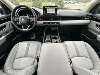 2024 Honda Pilot EX-L 8 Passenger