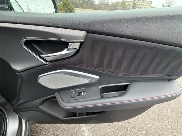 2022 Acura RDX w/A-Spec Advance Package