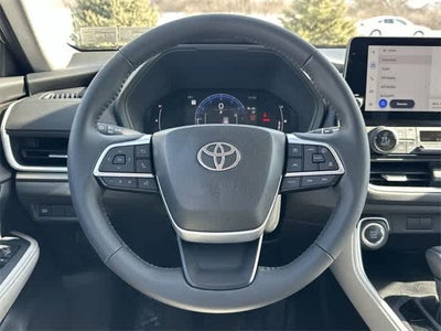 2025 Toyota Grand Highlander XLE