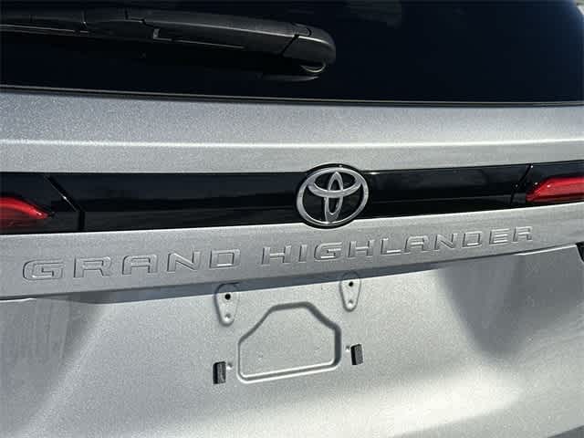 2024 Toyota Grand Highlander XLE