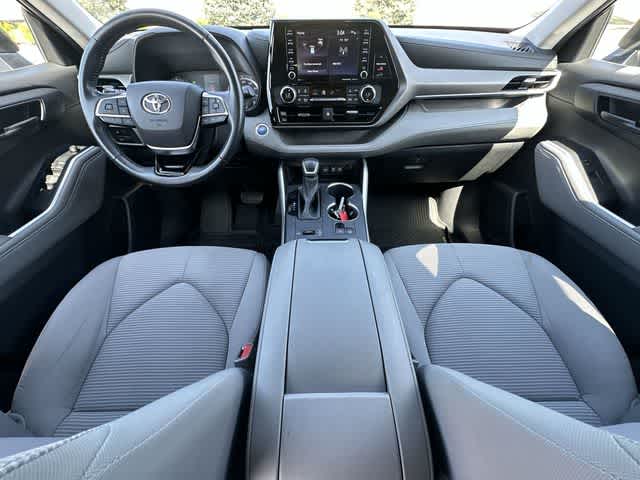 2020 Toyota Highlander Hybrid LE