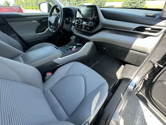 2020 Toyota Highlander Hybrid LE
