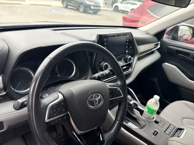 2020 Toyota Highlander Hybrid LE