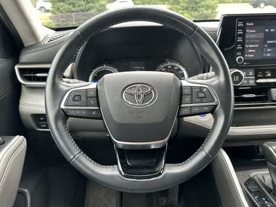 2020 Toyota Highlander Hybrid LE