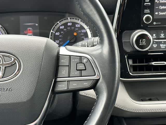 2020 Toyota Highlander Hybrid LE