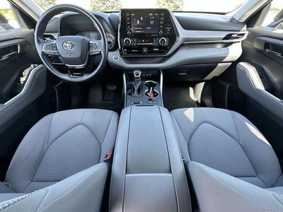 2020 Toyota Highlander Hybrid LE