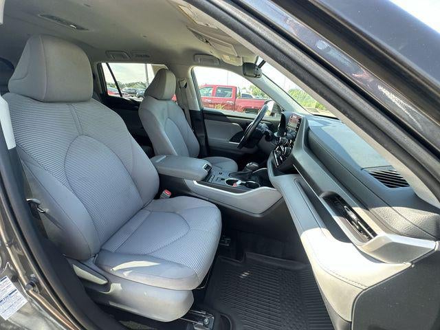 2020 Toyota Highlander Hybrid LE