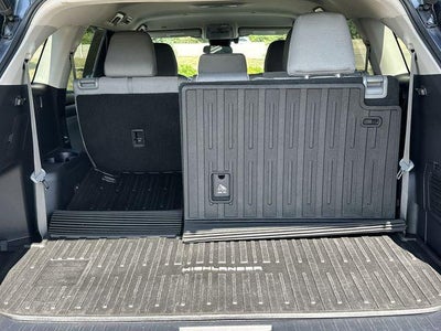 2020 Toyota Highlander Hybrid LE