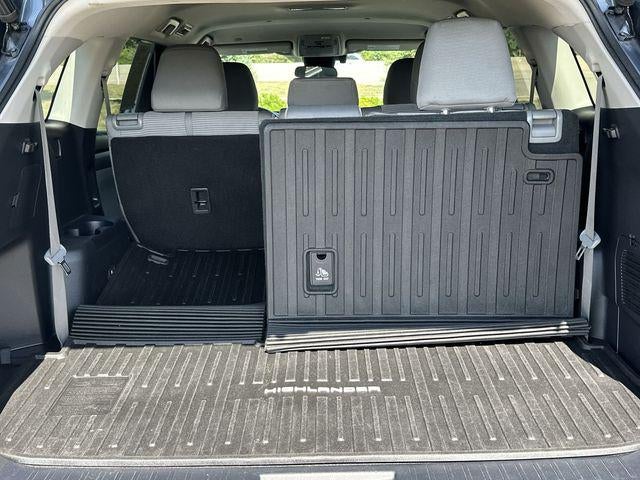 2020 Toyota Highlander Hybrid LE