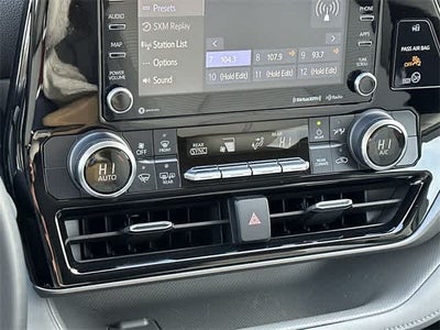 2021 Toyota Highlander Hybrid LE