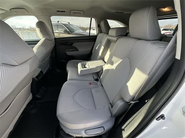 2021 Toyota Highlander Hybrid LE