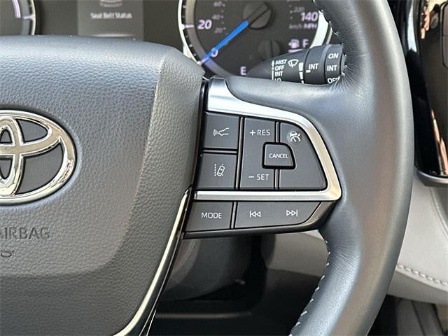 2021 Toyota Highlander Hybrid LE