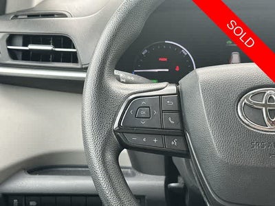 2024 Toyota Sienna LE