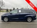 2022 Toyota Sienna LE