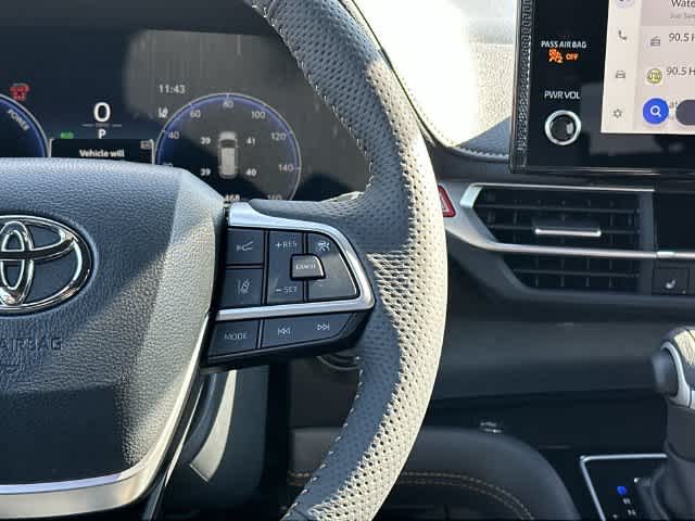 2026 Toyota Sienna Woodland Edition