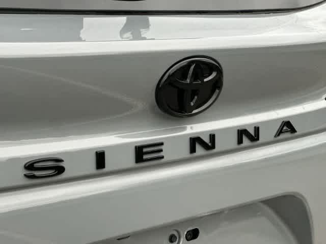 2026 Toyota Sienna Woodland Edition
