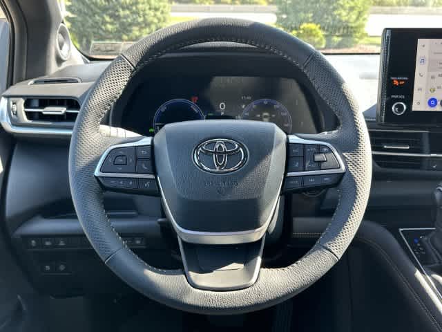 2026 Toyota Sienna Woodland Edition