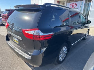 2016 Toyota Sienna Ltd Premium