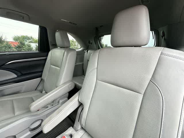 2016 Toyota Highlander Limited