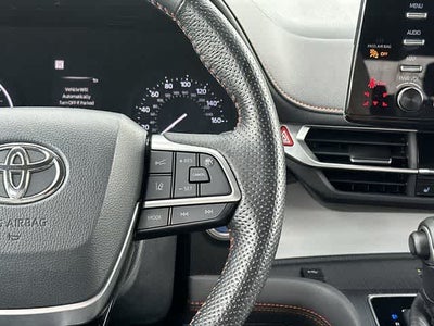 2021 Toyota Sienna XSE