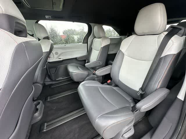 2021 Toyota Sienna XSE