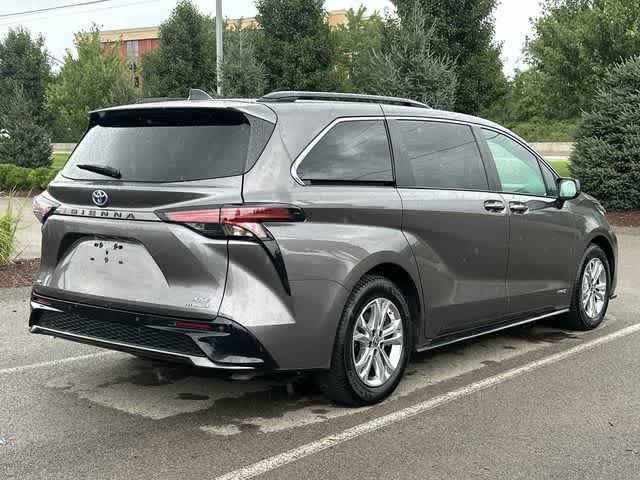 2021 Toyota Sienna XSE
